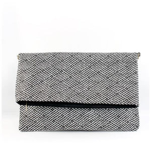 Ellis Clutch in Black