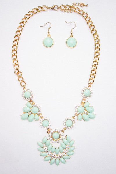 Melrose Necklace & Earrings
