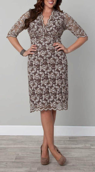 Kiyonna Scalloped Boudoir Lace Dress – Little L.A.